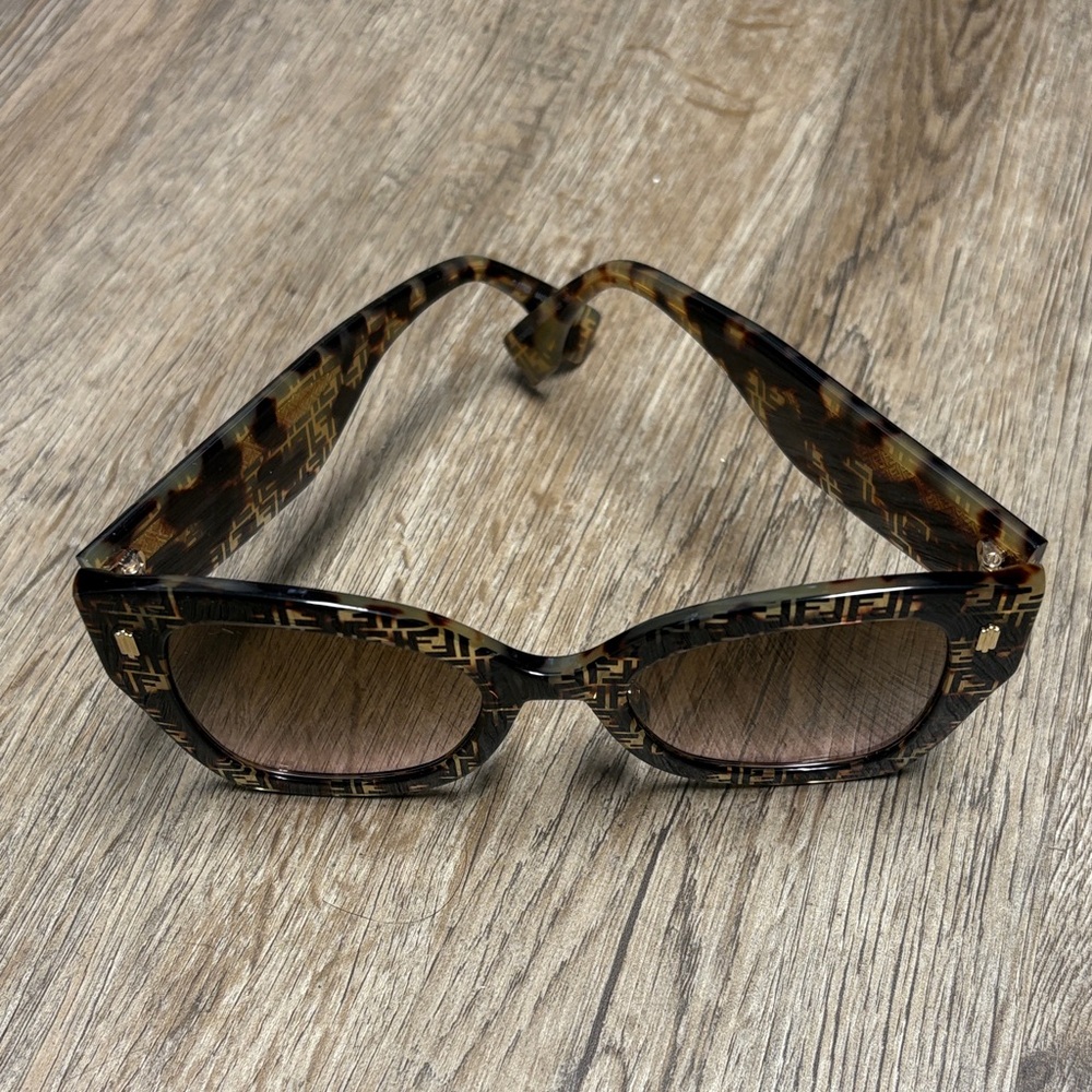 Fendi Brown Patterned Sunglasses